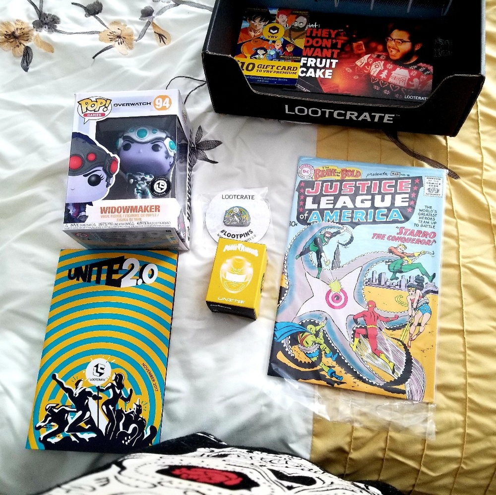 Lootcrate with Widowmaker Pop
